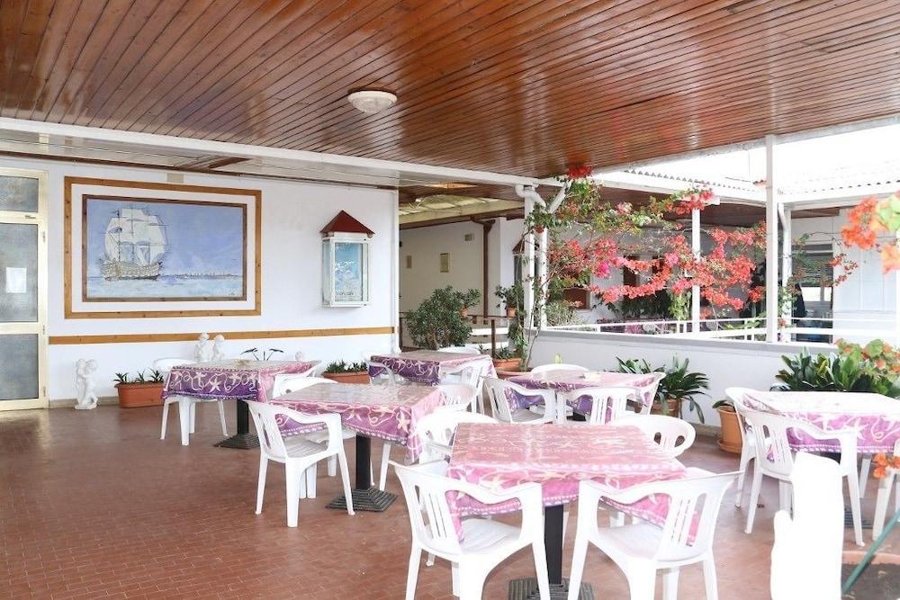 Meublè Andrea Doria Hotel Torre del Lago Puccini Exterior foto